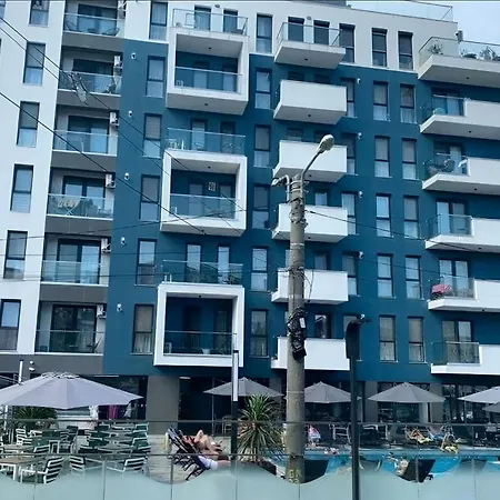 Appartement Mira By Alezzi N10 *